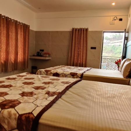 Rr Holiday Homes Kodaikanal Buitenkant foto