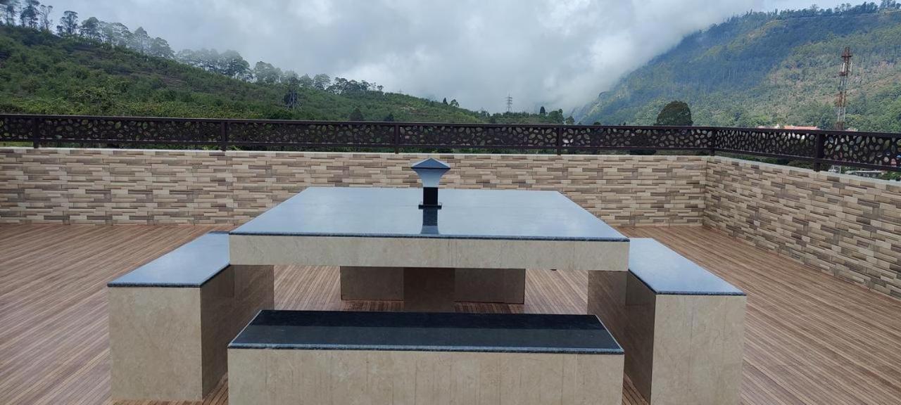 Rr Holiday Homes Kodaikanal Buitenkant foto